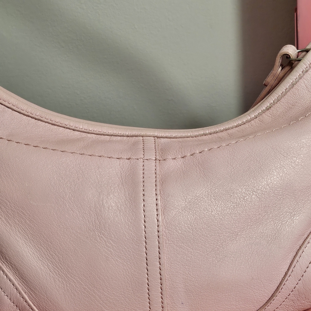 Soho 9541 Baby Pink Leather Bag Hobo Shoulder Handbag Purse Pochette Bague - Picture 9 of 9